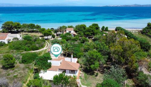 Villa - Beach Front