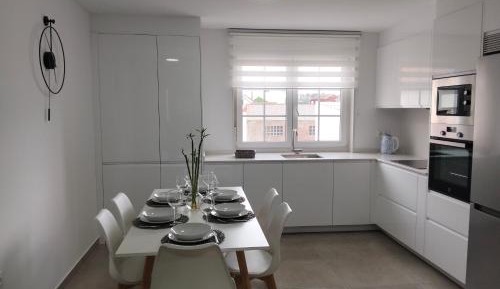 Three-Bedroom Apartment - High Floor