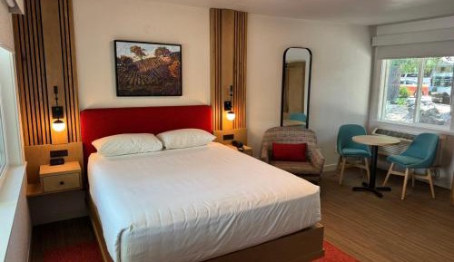 Queen Room