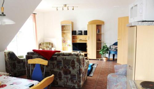 One-Bedroom Apartment with Balcony and Terrace