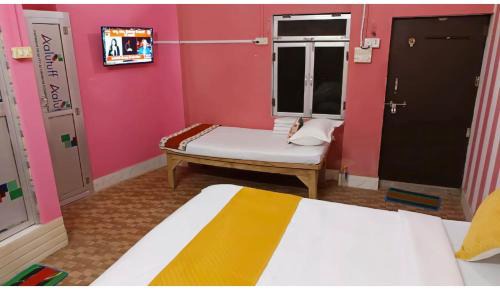 Triple Room with Private Bathroom