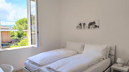 Double or Twin Room with Private Bathroom
