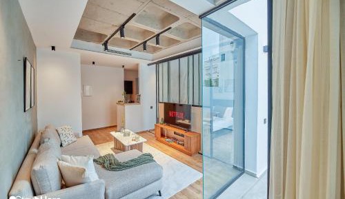 Apartment with Terrace