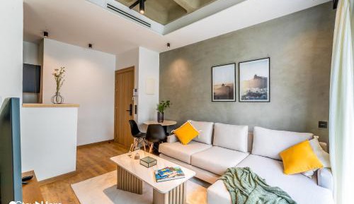 Apartment with Balcony