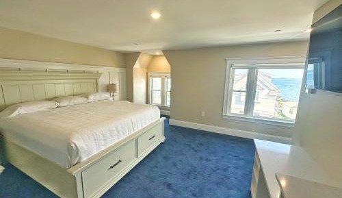 King Suite with Ocean View
