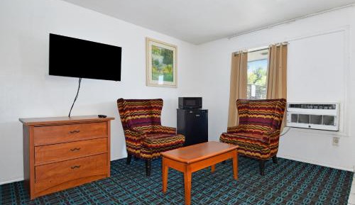 King Room with Spa Bath