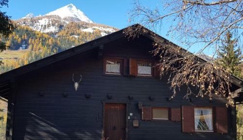 Two-Bedroom Holiday Home