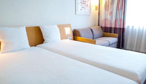 Standard Twin Room with Sofa