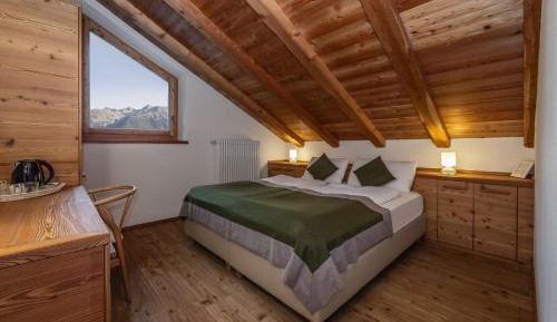 Double or Twin Room with View