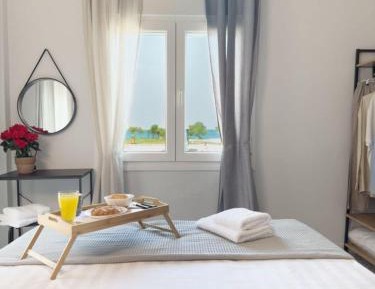 Studio with Sea View