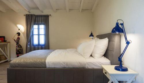 Deluxe Double Room with Shower