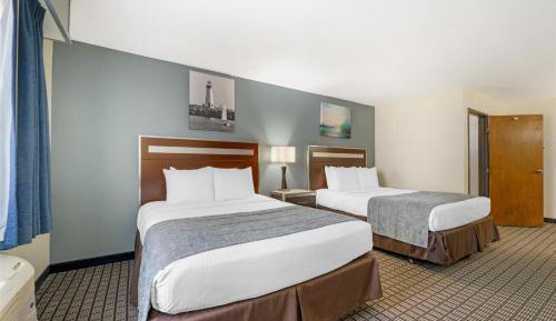 Double Queen Room with Sofa Bed - Non-Smoking