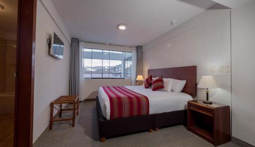 Superior King Room