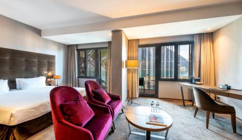 Grand Premium Double Room