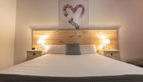 Small Double or Twin Room