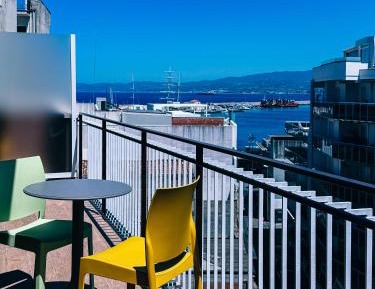 Deluxe Double Room with Side Sea View