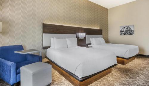 Queen Room with Two Queen Beds