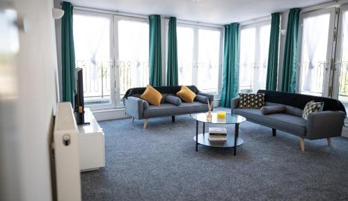 Three-Bedroom Premium Apartment with Balcony