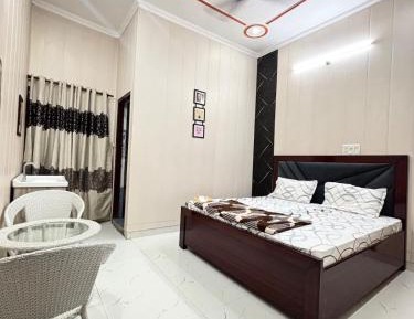 Room #1473807301