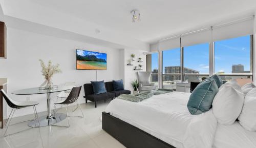 Studio Apartment