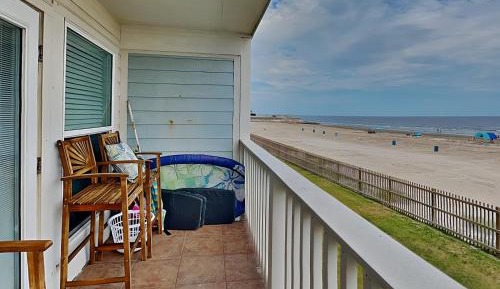 Two-Bedroom Apartment with Ocean View