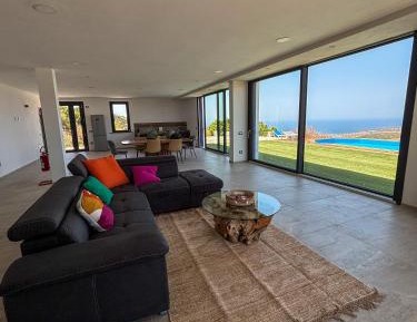 Villa with Sea View