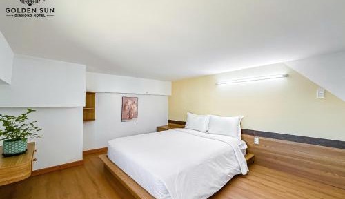 King Room with Balcony