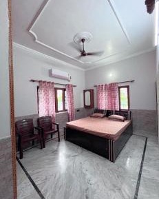 Family Room with Private Bathroom