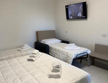 Classic Quadruple Room