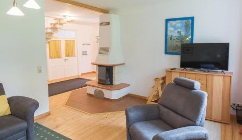Three-Bedroom Apartment with Terrace