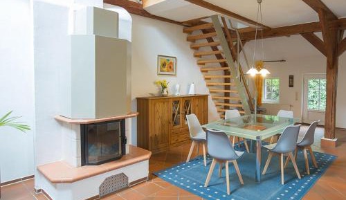Three-Bedroom Apartment with Terrace