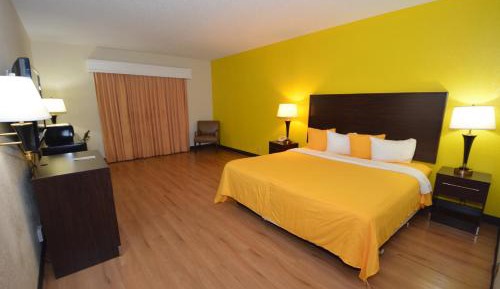 Standard King Room