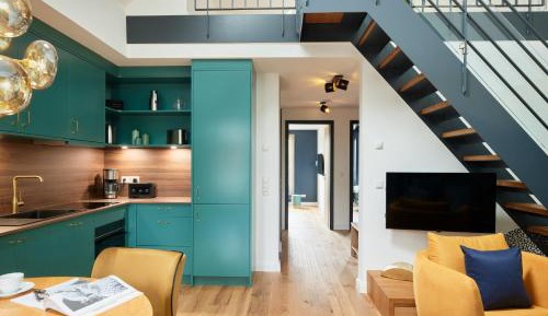 Apartment with Balcony