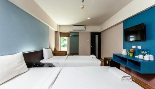 Standard Twin Room