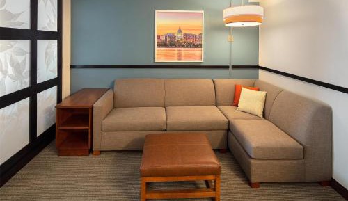 King Room with Sofa Bed - High Floor