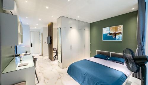 One-Bedroom Premium Apartment