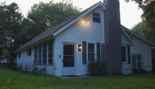 Three-Bedroom Holiday Home 