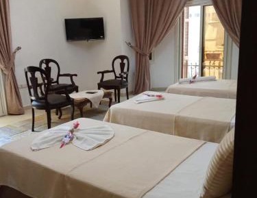 Deluxe Triple Room