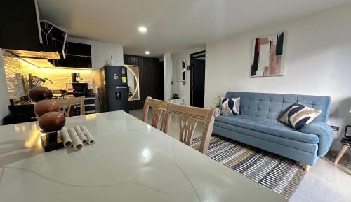 Deluxe Studio