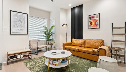 Three-Bedroom Townhouse