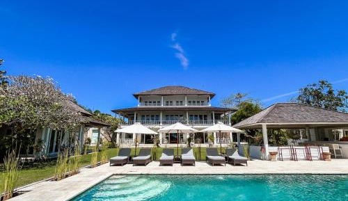 Villa with Sea View