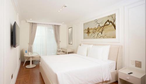 King Room with Balcony
