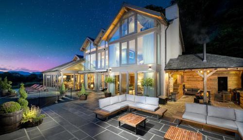 Six-Bedroom House