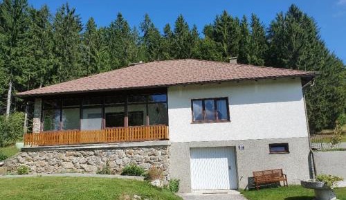 Three-Bedroom Holiday Home 