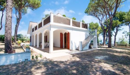 Two-Bedroom Holiday Home