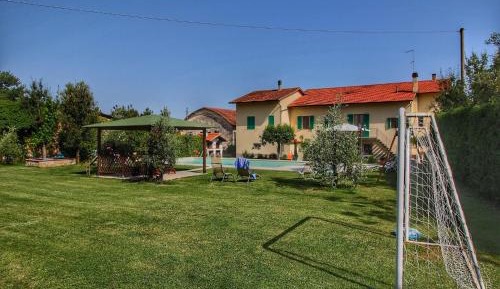 Three-Bedroom Holiday Home 