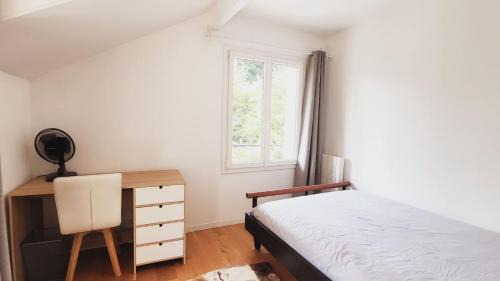 Deluxe Studio
