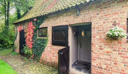 One-Bedroom Holiday Home