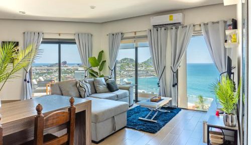 One-Bedroom Apartment with Balcony and Sea View