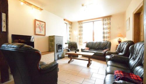 Four-Bedroom Holiday Home